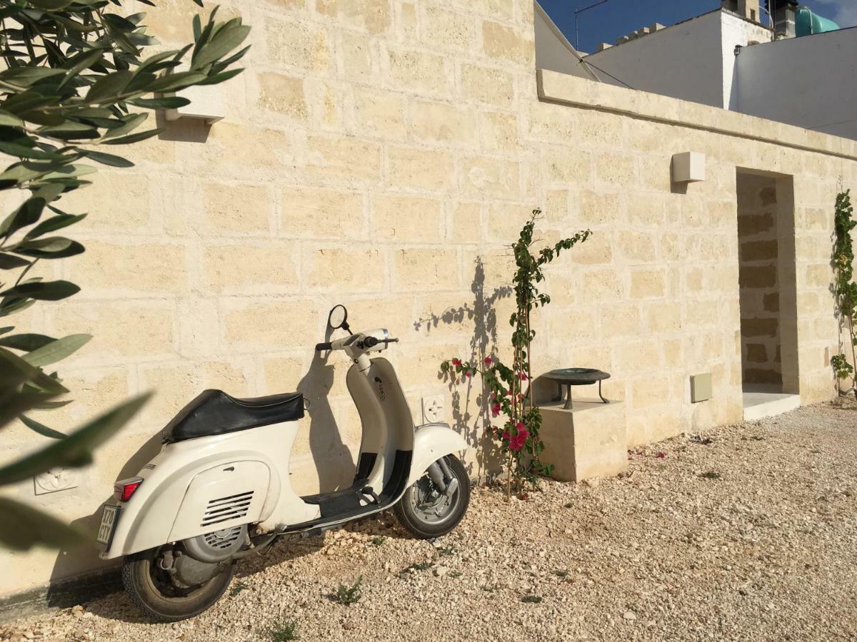 Oltre Gli Ulivi Acomodação com café da manhã Ostuni Exterior foto